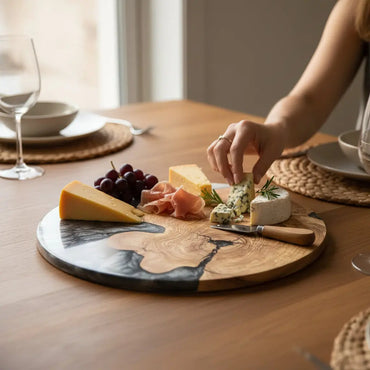 Graphite Eclipse – Handmade Olive Wood & Epoxy Resin Round Serving Board KitchenResinArt