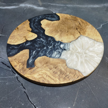 Obsidian Pearl – Handmade Olive Wood & Epoxy Resin Round Serving Board