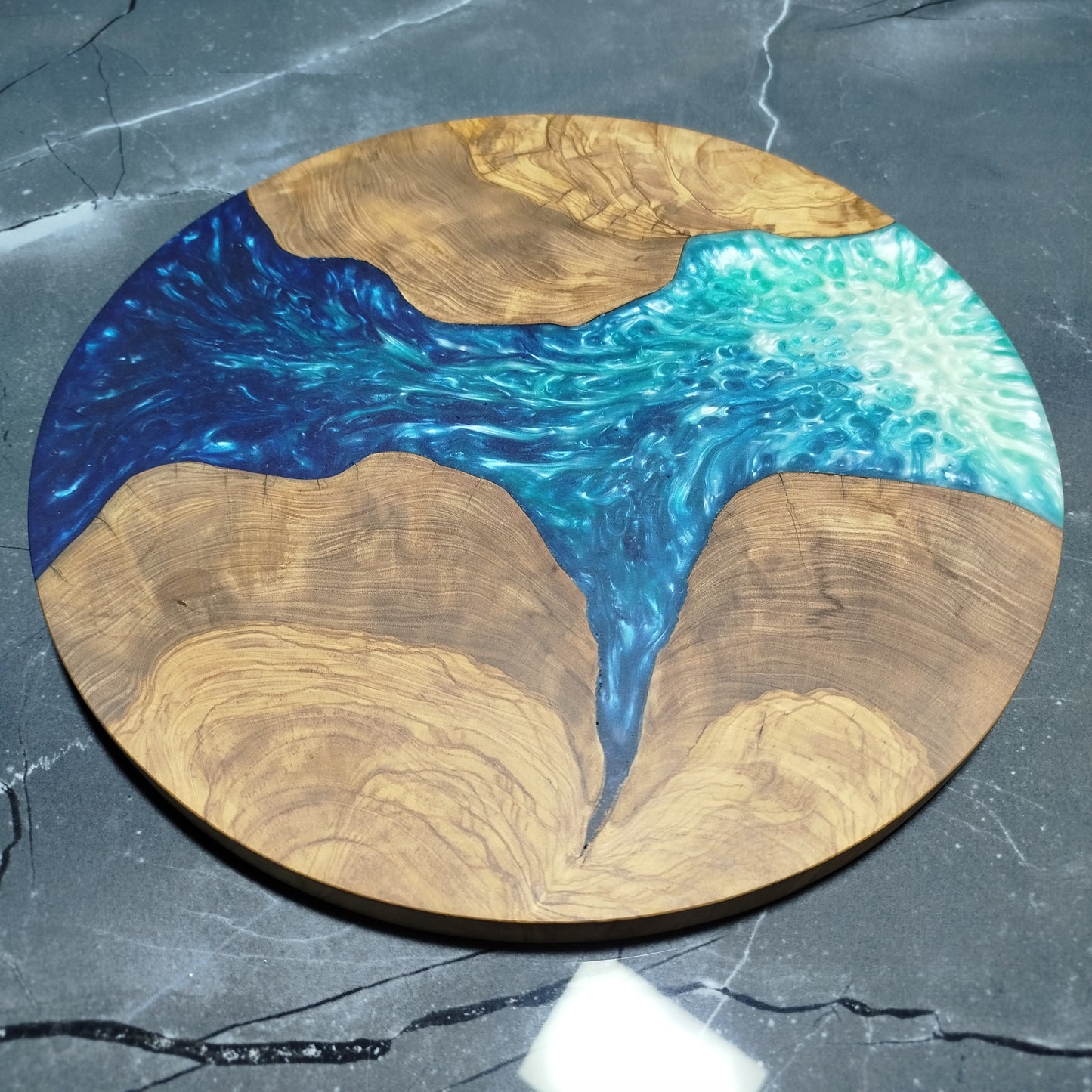 Azure Shore – Handmade Olive Wood & Epoxy Resin Round Serving Board