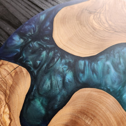 Azure Drift – Handmade Olive Wood & Epoxy Resin Round Serving Board