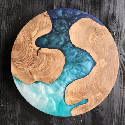Azure Drift – Handmade Olive Wood & Epoxy Resin Round Serving Board
