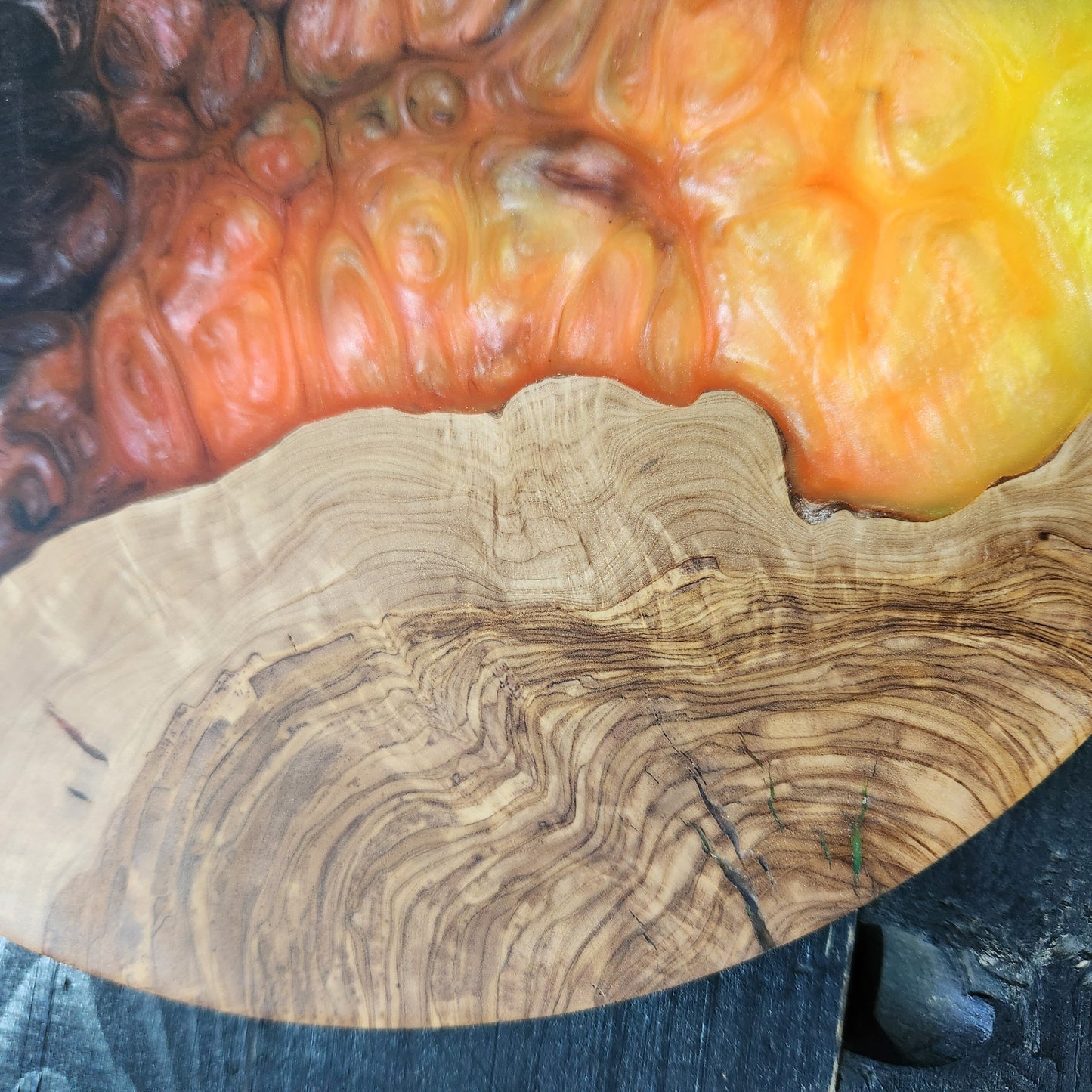 Volcanic Sun – Handmade Olive Wood & Epoxy Resin Round Serving Board