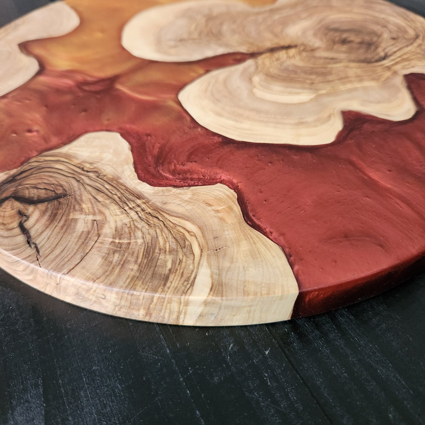 Ember Flow – Handmade Olive Wood & Epoxy Resin Round Serving Board