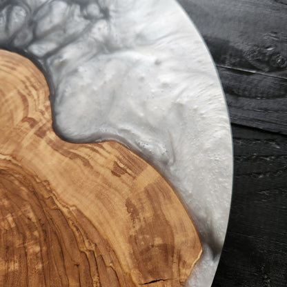 Graphite Eclipse – Handmade Olive Wood & Epoxy Resin Round Serving Board