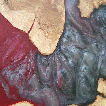 Crimson Obsidian – Handmade Olive Wood & Epoxy Resin Round Serving Board