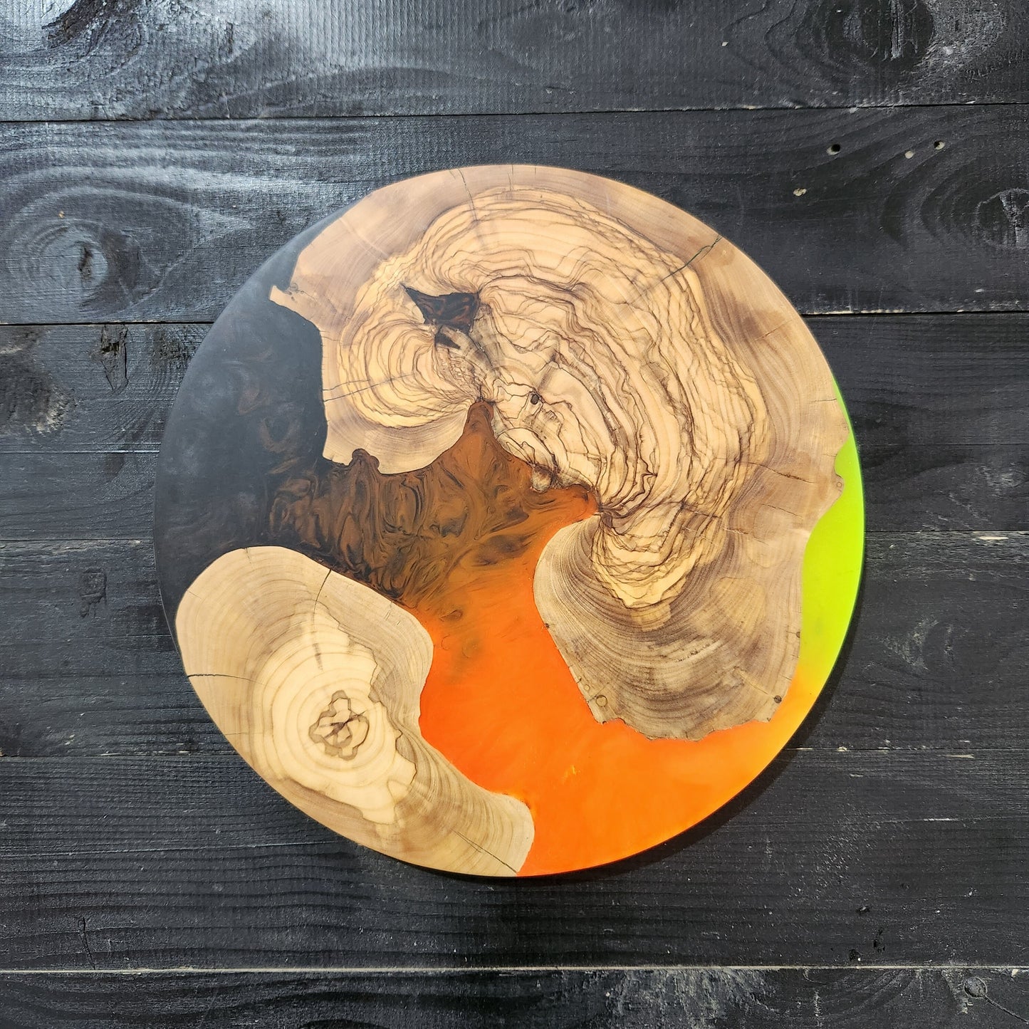 Neon Ember – Handmade Olive Wood & Epoxy Resin Round Serving Board